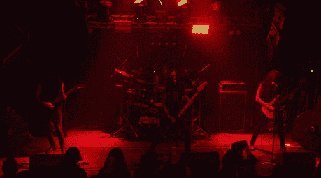 Close production capture from a live music performance